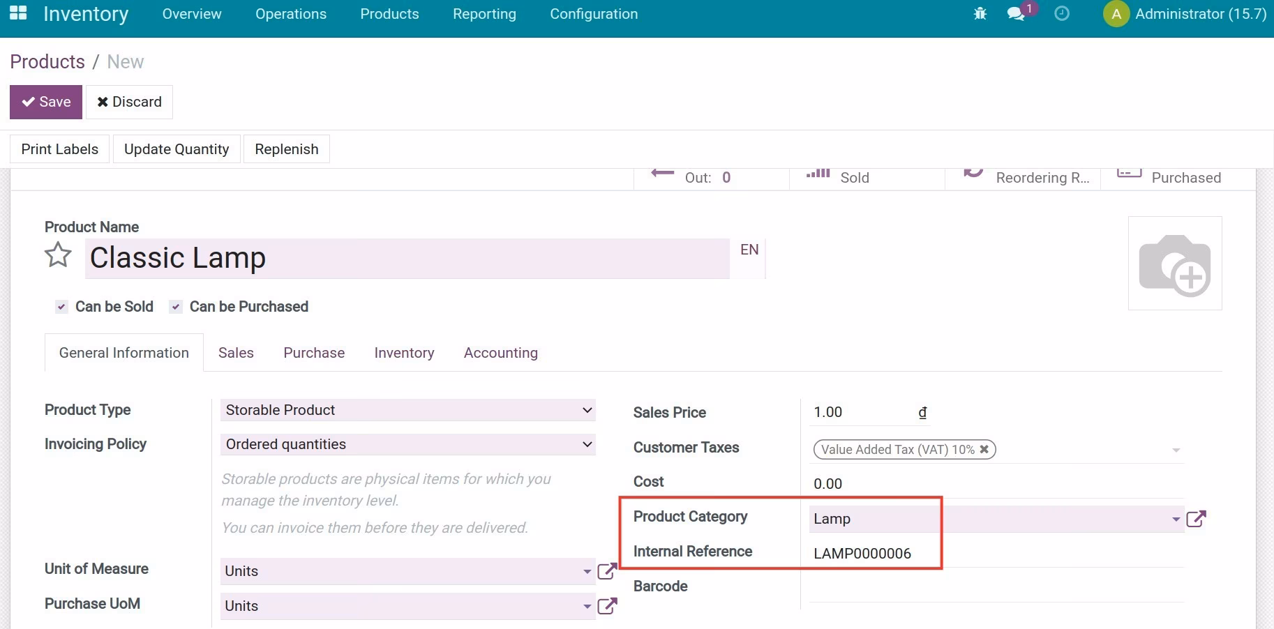 Automatic product internal reference generation 